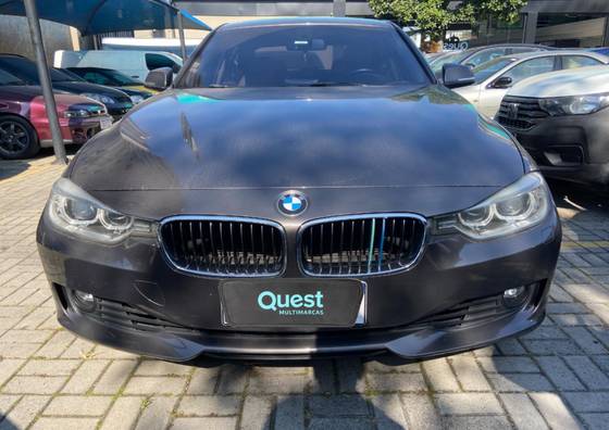 BMW 320i 2.0 16V TURBO ACTIVE FLEX 4P AUTOMÁTICO BMW 320i 2.0 16V TURBO ACTIVE FLEX 4P AUTOMÁTICO